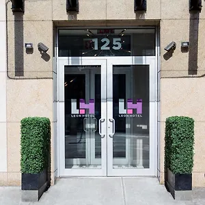 Hotel Leon Les ***